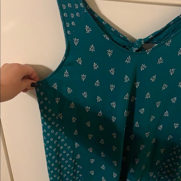 Tie back tank - Picture 3 of 4